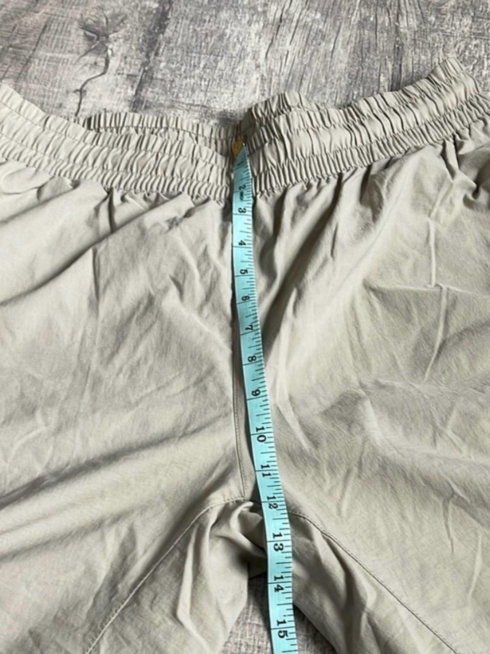 Nike Tan Windbreaker Track Pants with White Swoosh - Picture 6 of 8